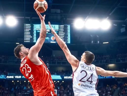 雷火电竞网站-波兰男篮绝杀西班牙男篮，波尔津吉斯打破历史纪录的简单介绍